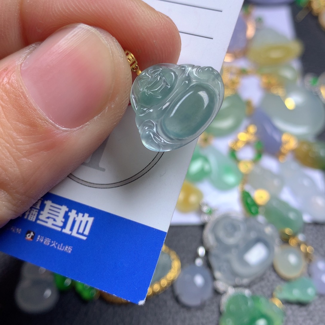 【闪购商品】翡翠颈饰18K金镶嵌翡翠