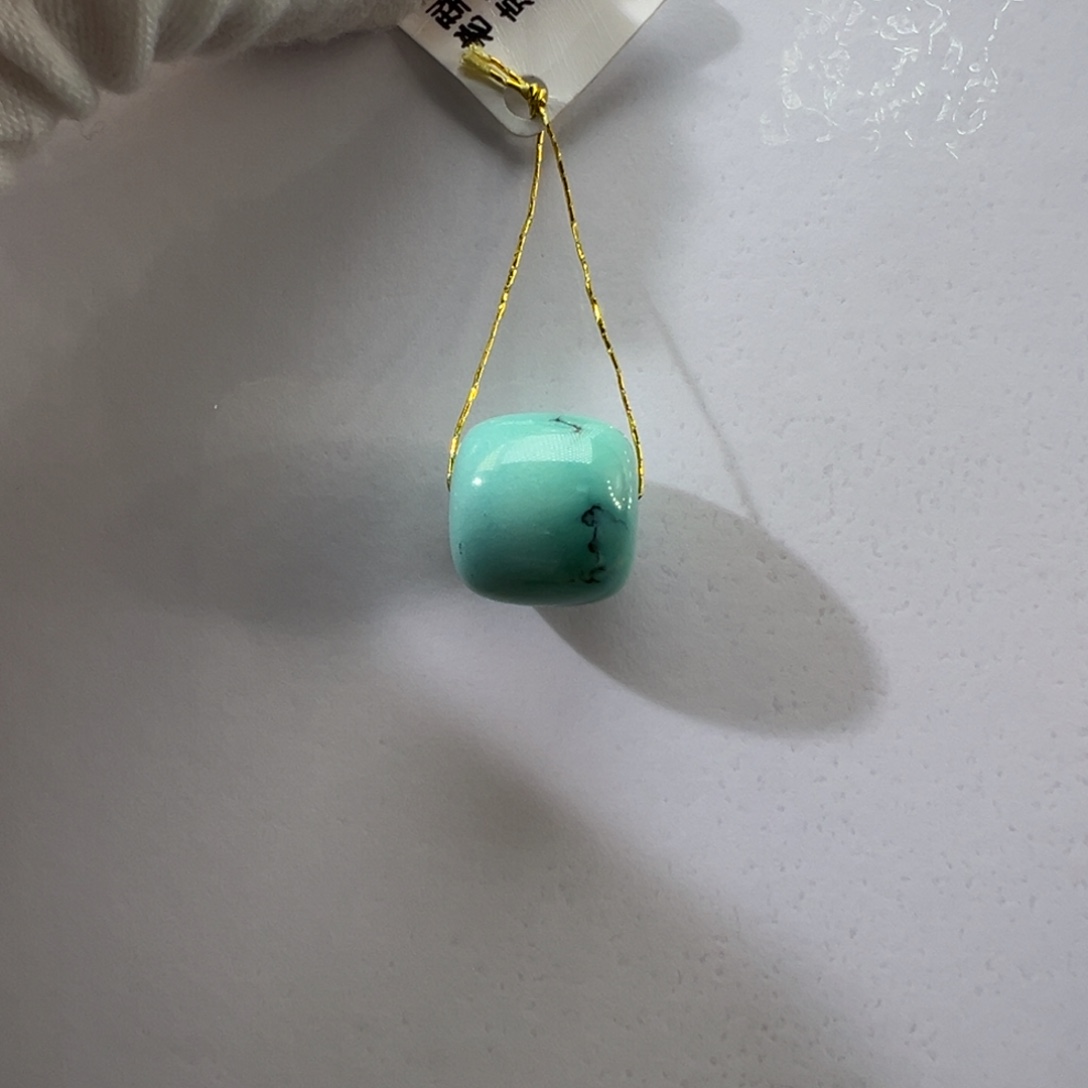 绿松石未镶嵌挂件12mm