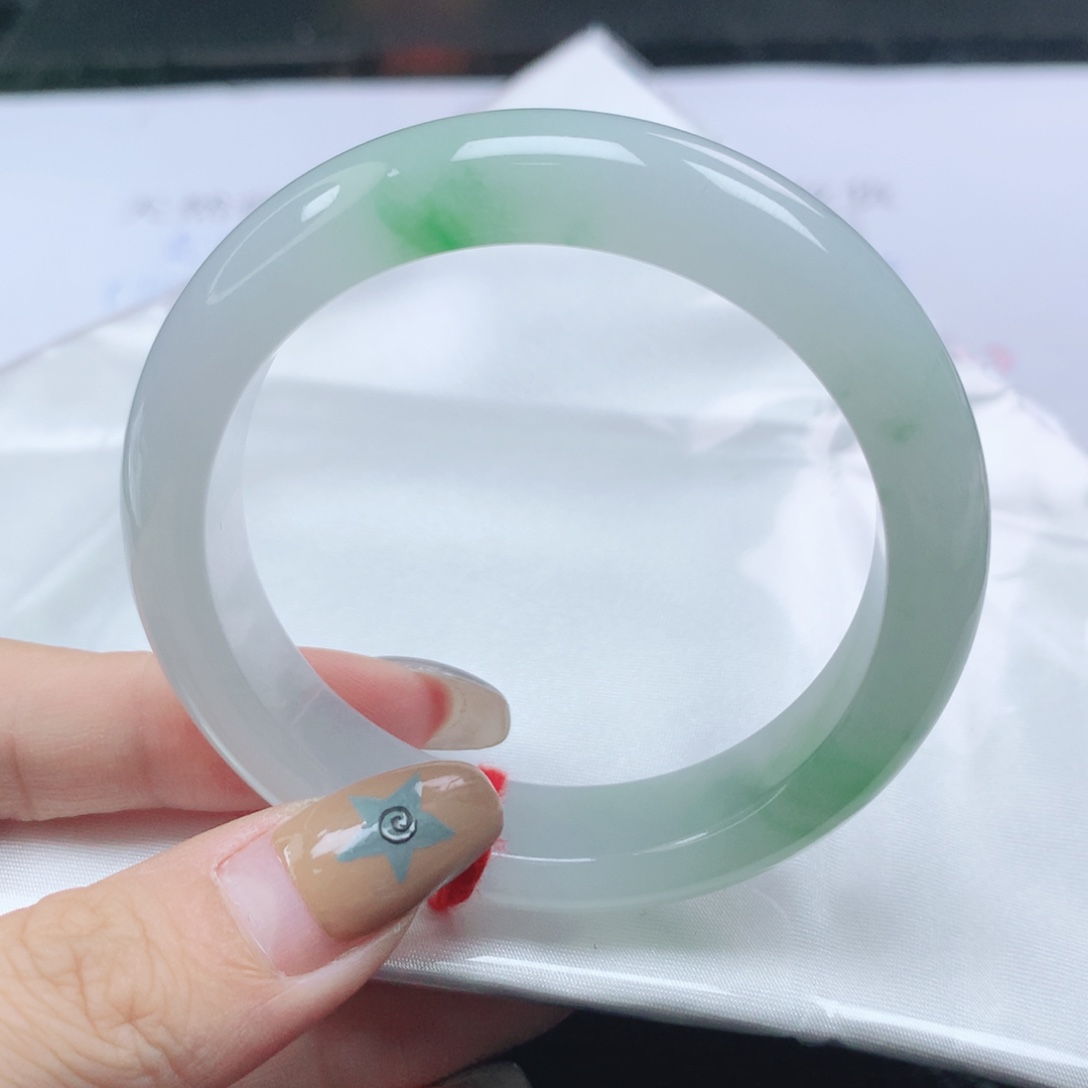 翡翠未镶嵌手镯翡翠52.3正圈