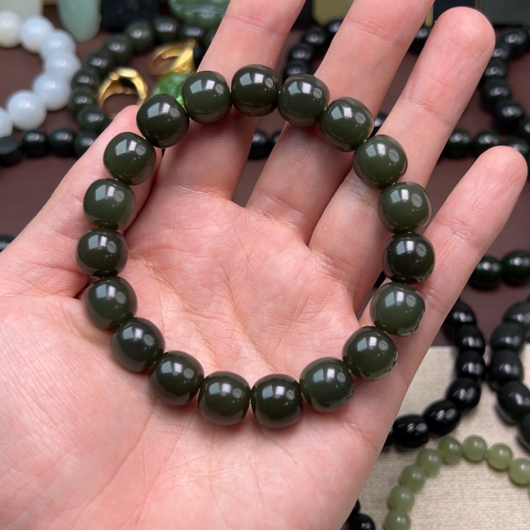 和田玉未镶嵌手链