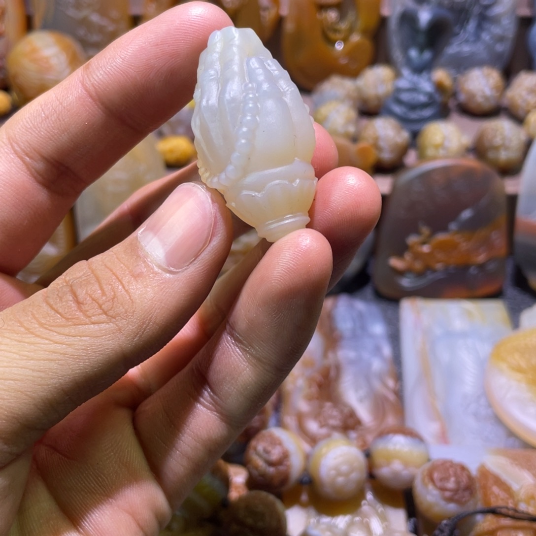 玛瑙/玉髓未镶嵌颈饰