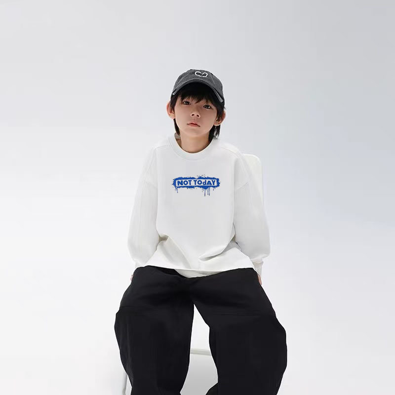 儿童2025春秋新款洋气字母圆领卫衣(尺码偏大-按身高拍)B1774