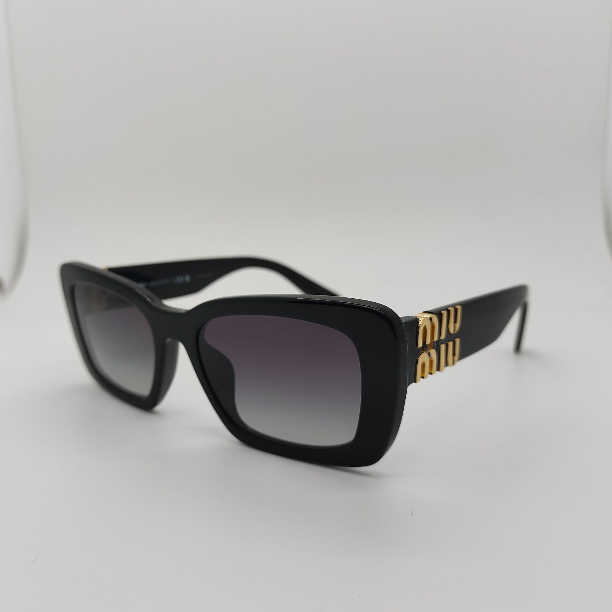 99新 MIU MIU/缪缪 百搭墨镜 货号 5941 0MU 07YS 4105