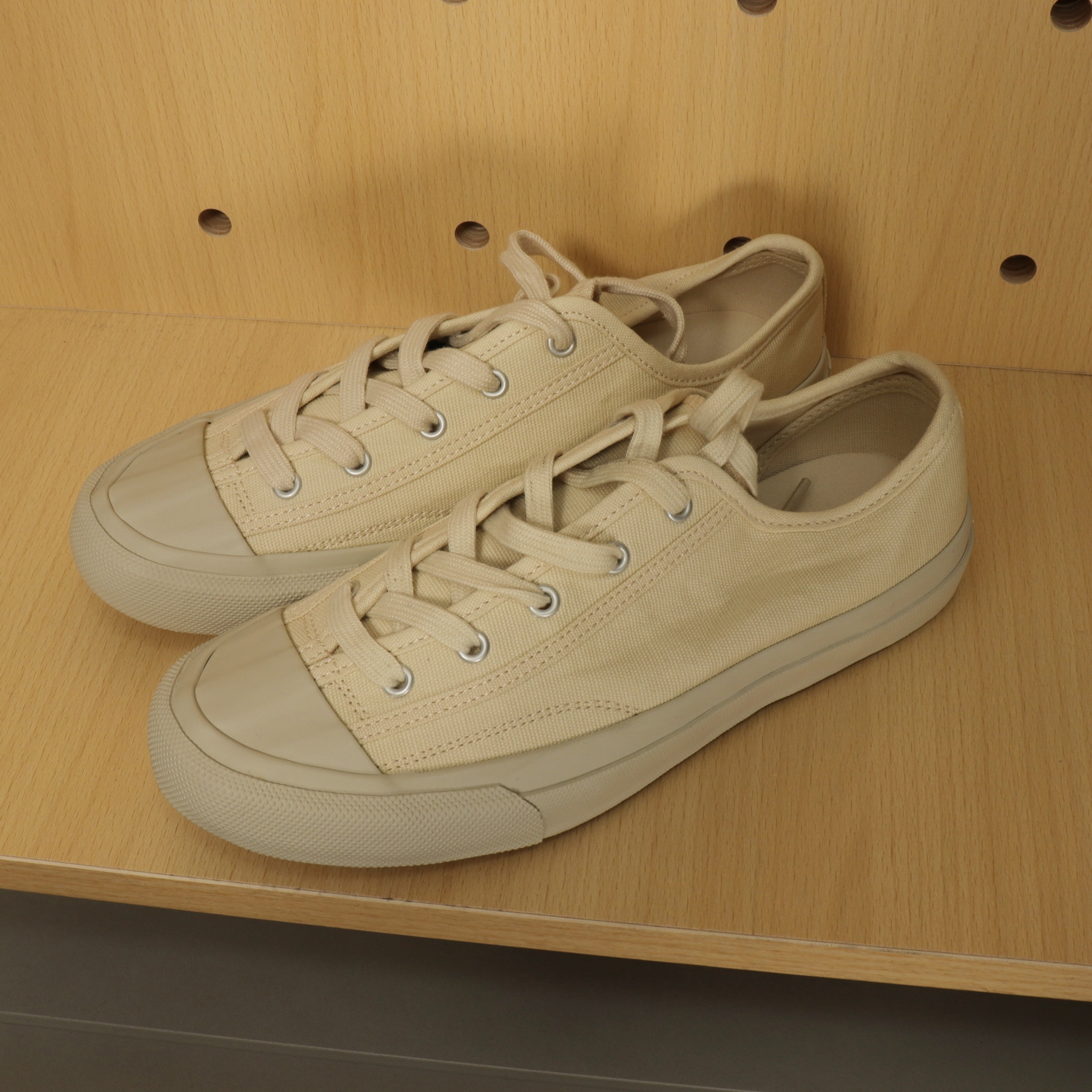 34好搭衣服  帆布鞋