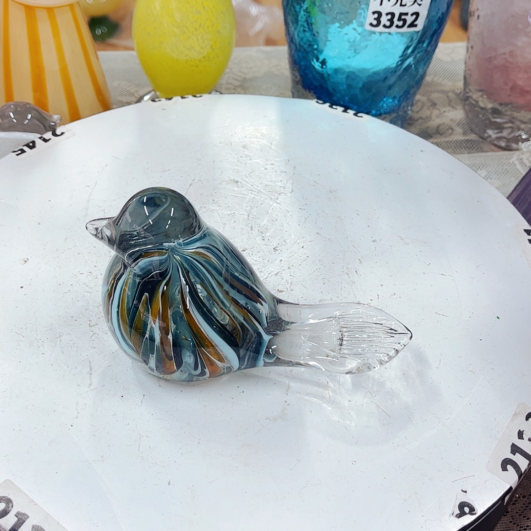 鸟开播特 家悦琉璃工艺品不完美