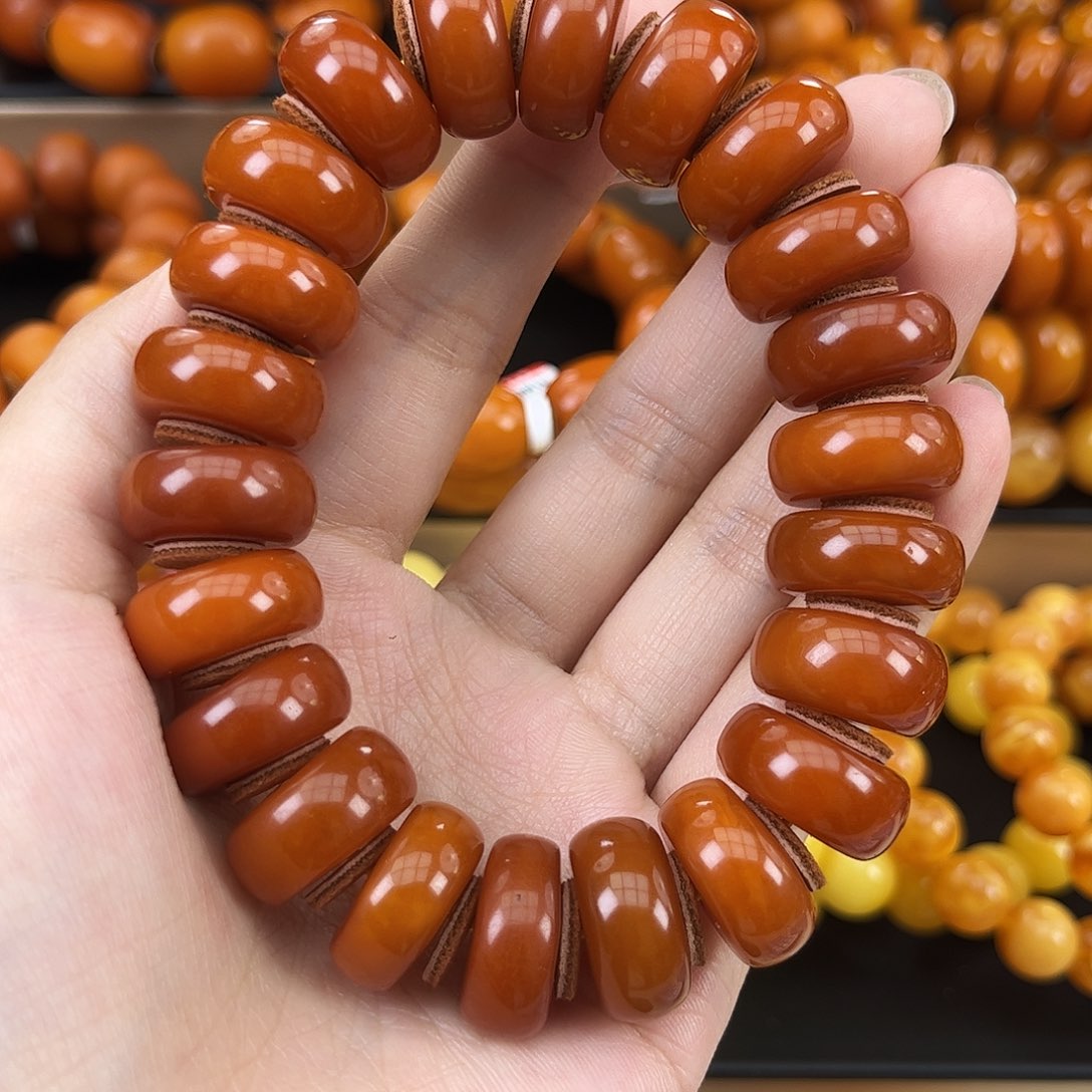 琥珀颈饰未镶嵌蜜蜡