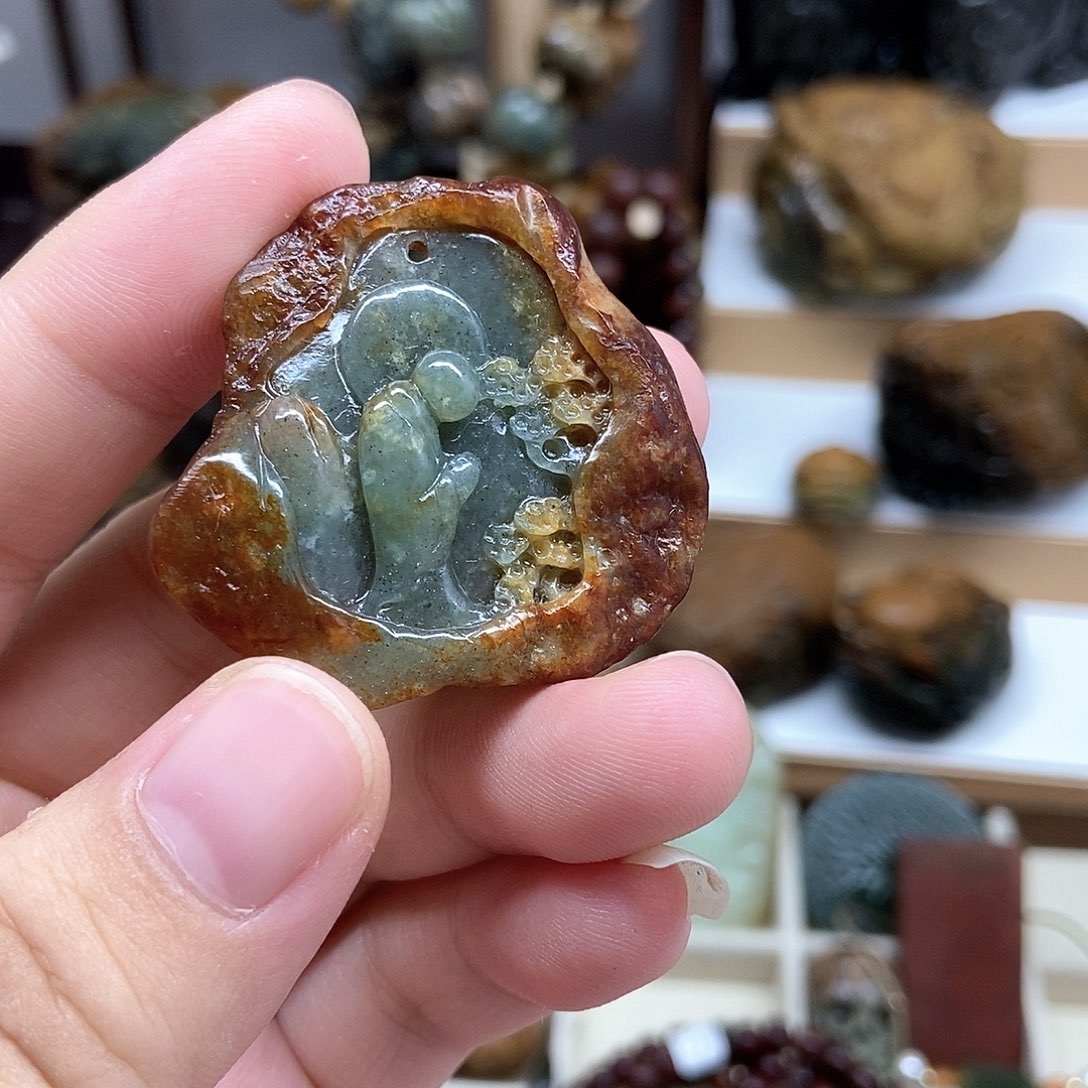 岫岩河磨玉（透闪石质玉）挂件未镶嵌