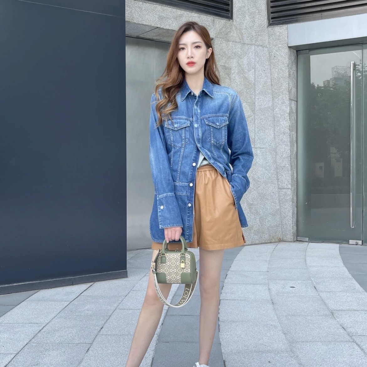 99新 LOEWE/罗意威 W118333/牛仔外套/32码