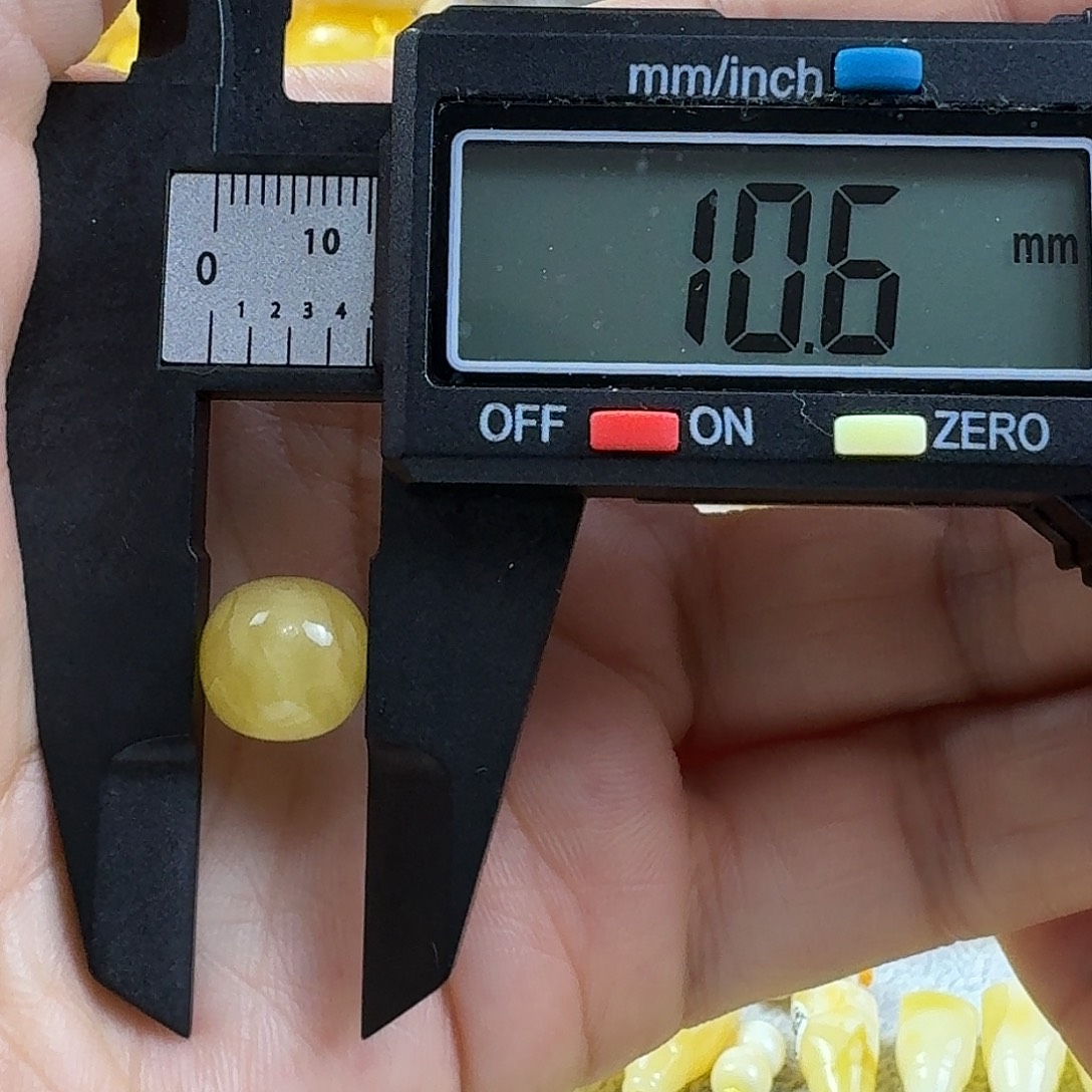 不***高蜜蜡未镶嵌裸石13杂