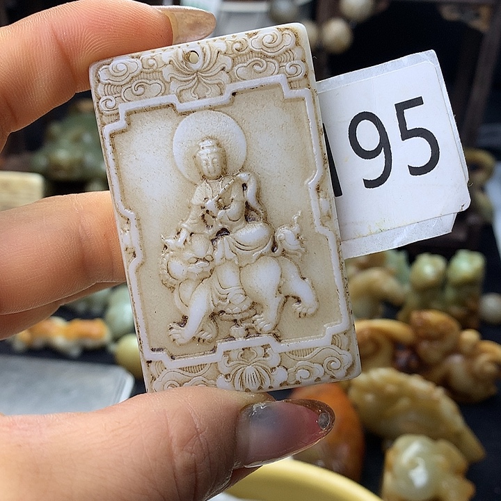 和田玉银S925镀金镶嵌颈饰