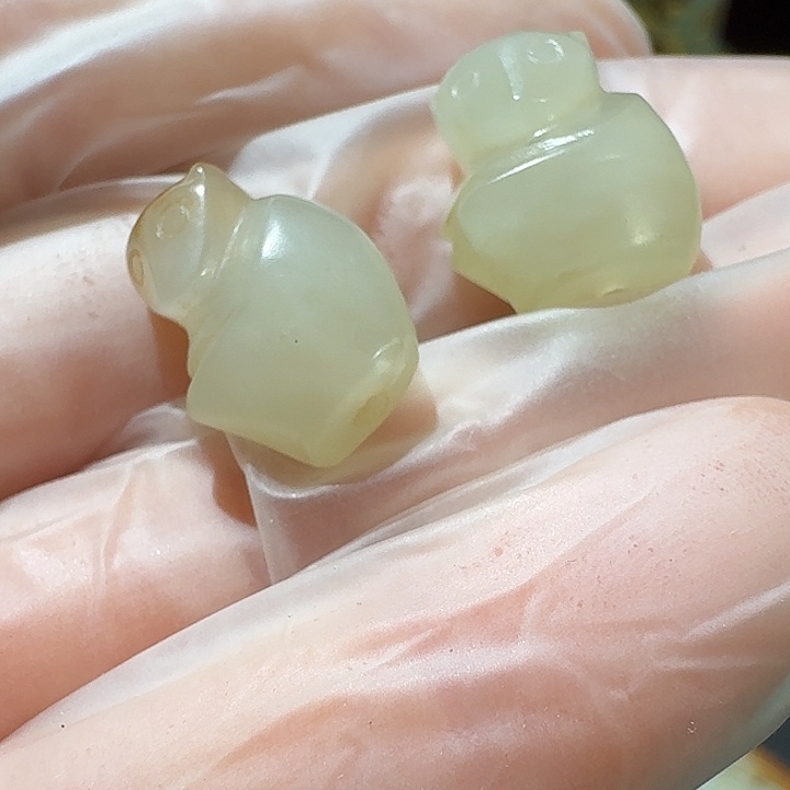 湘***哥和田玉未镶嵌颈饰