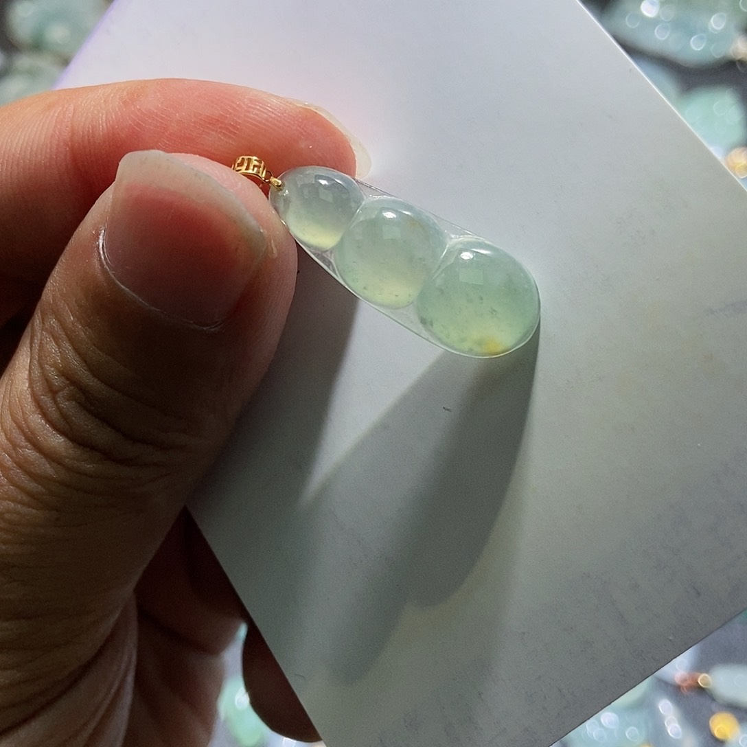 翡翠颈饰18K金镶嵌天然