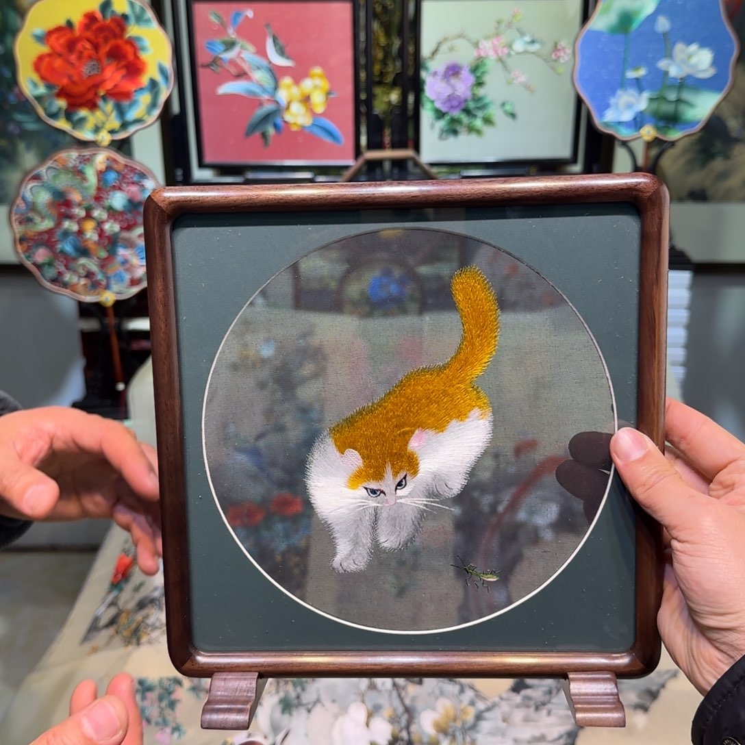 刺绣刺绣工艺精湛