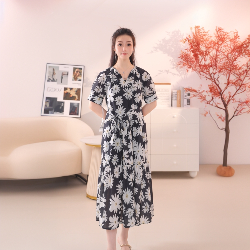 H275【朗】夏季新款连衣裙法式设计感印花黑裙子