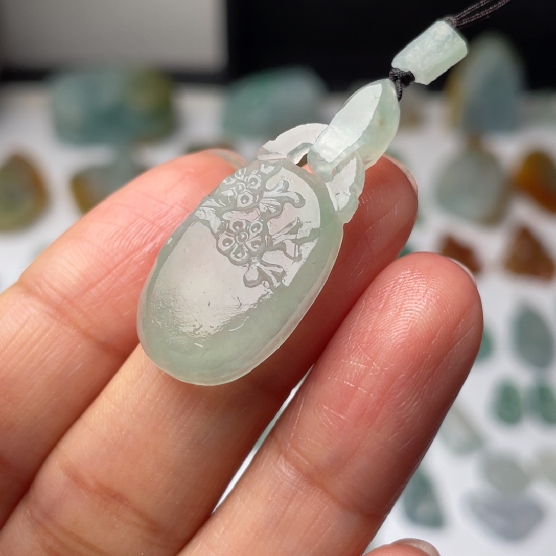 定制翡翠未镶嵌天然翡翠