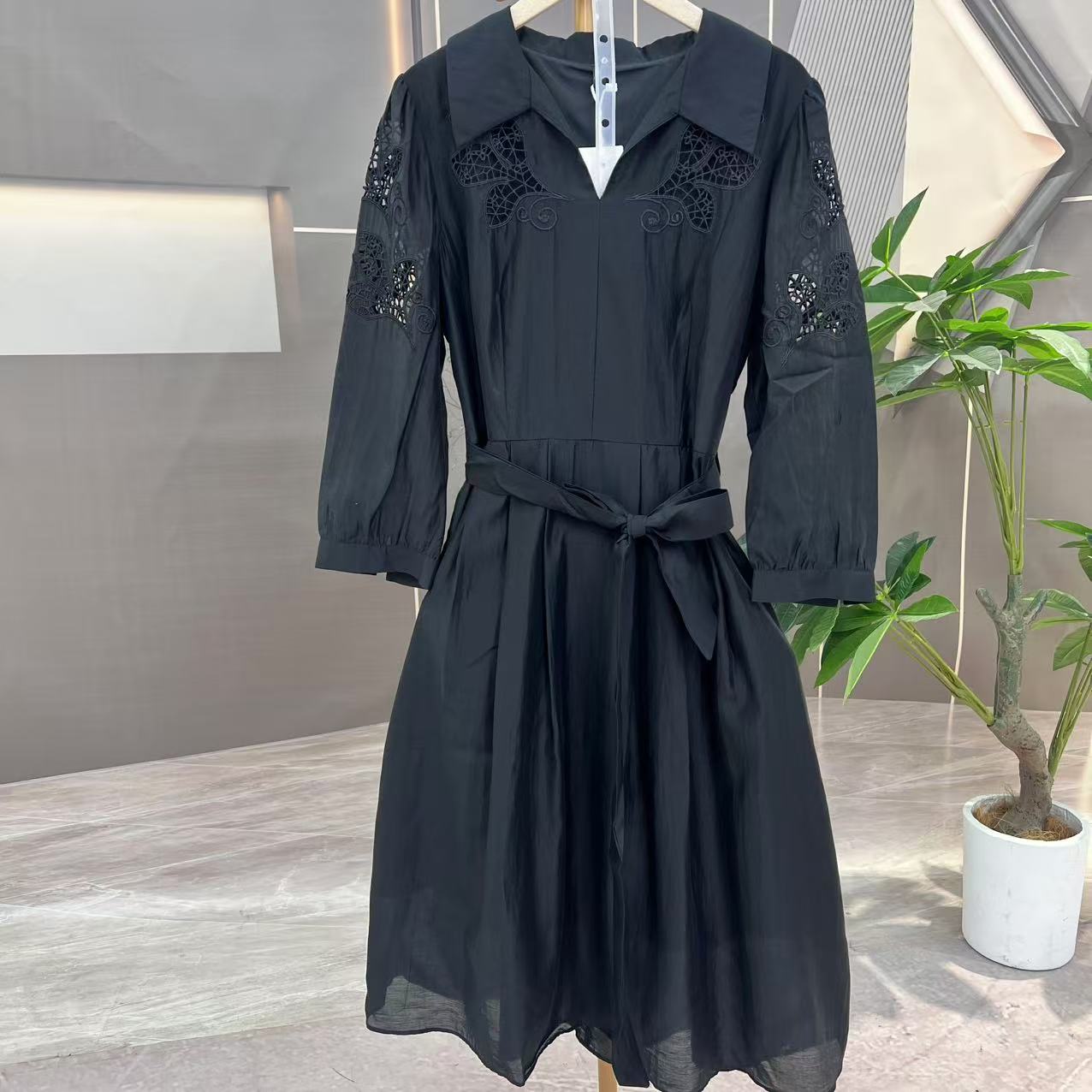 A6-A 连衣裙夏季2025新款时尚舒适黑色简约极简风百搭显瘦