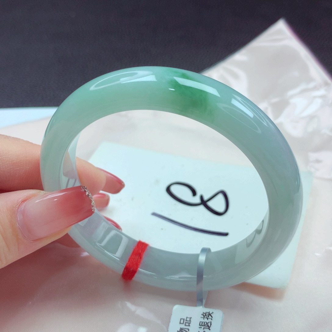 翡翠手镯未镶嵌手镯57