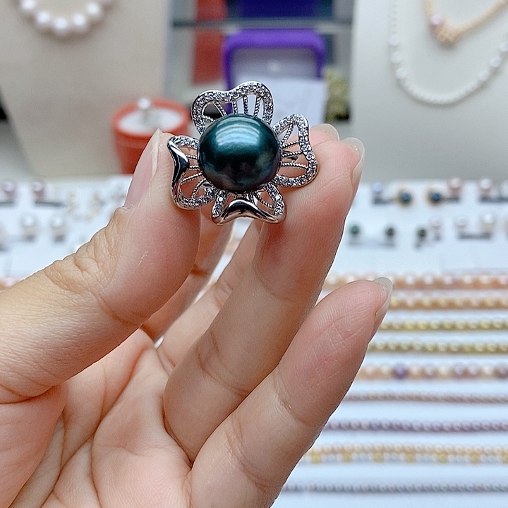 颈饰淡水珍珠未镶嵌