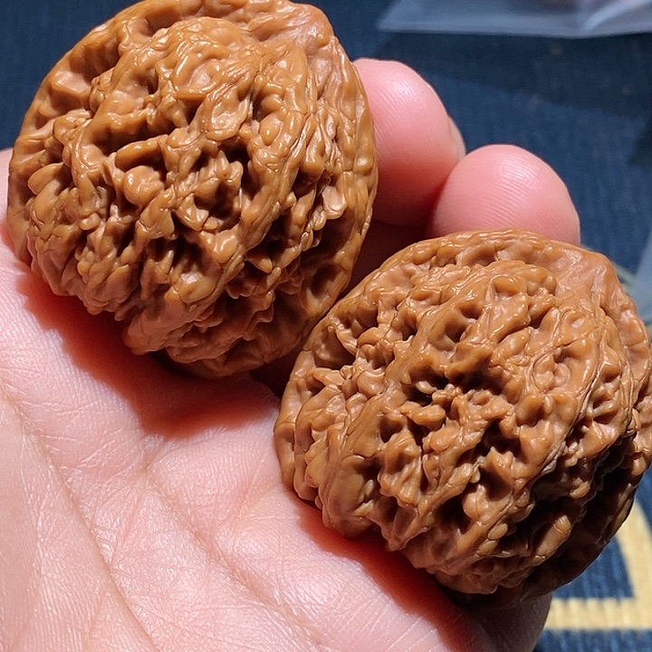 【闪购商品】文玩核桃吊坠大*门蚂蚁王