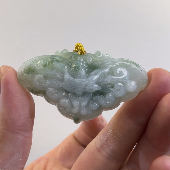 翡翠吊坠(赠链)未镶嵌代编织