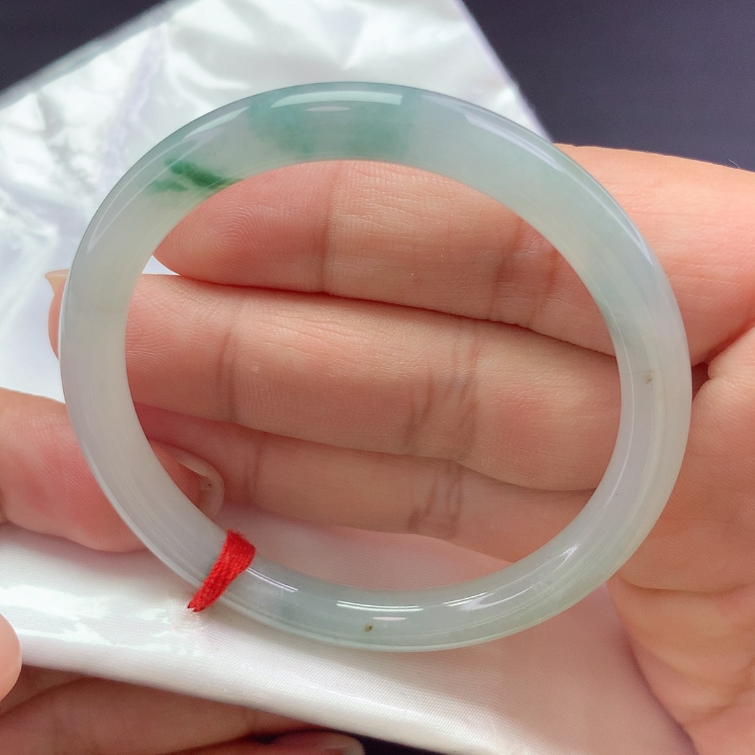 【闪购商品】翡翠手镯未镶嵌a 121503