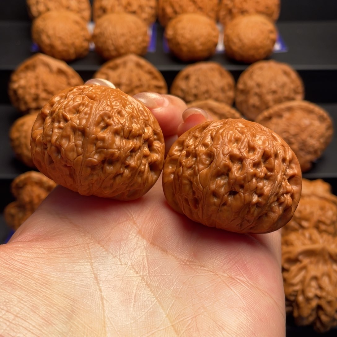 文玩核桃把件42铁锤