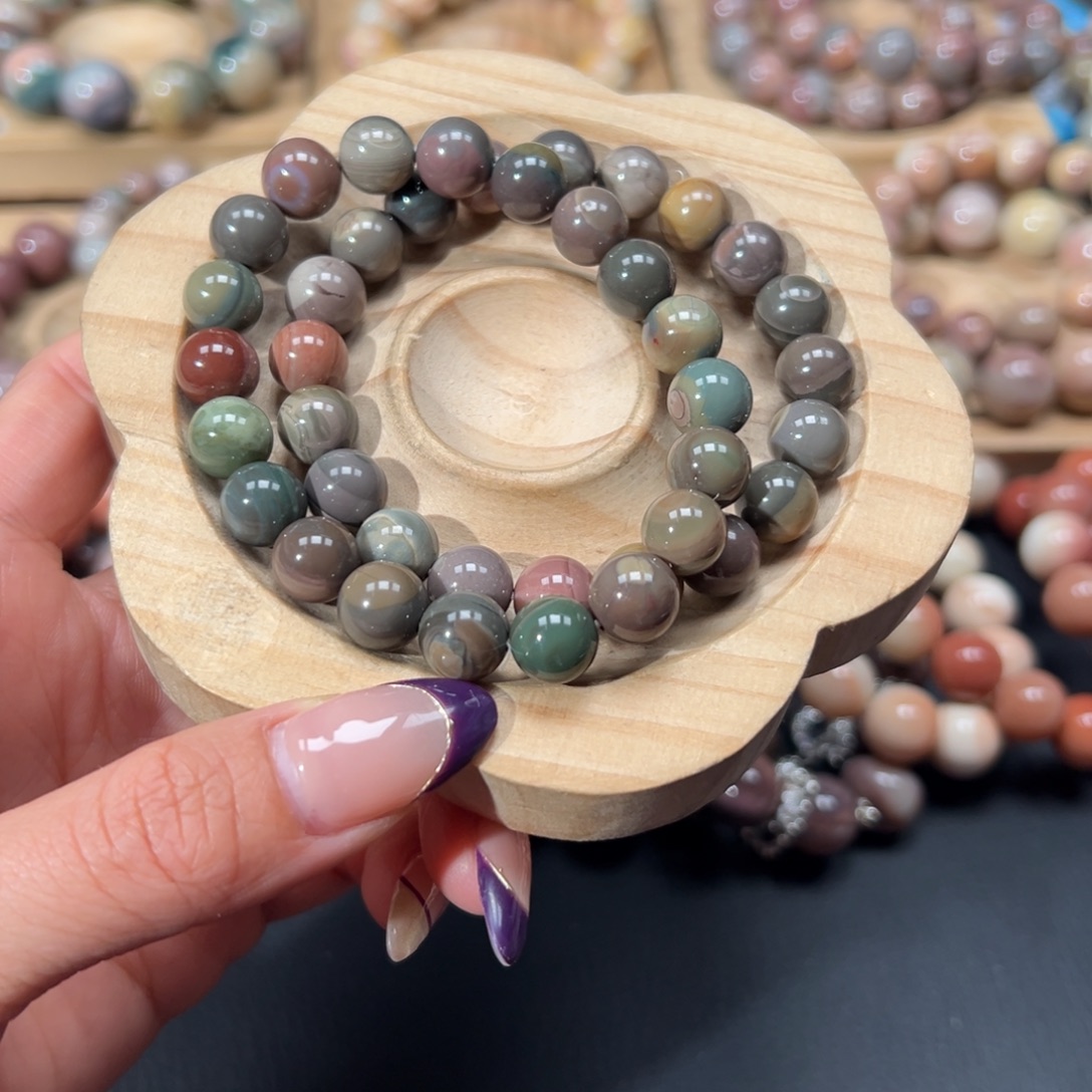 夏***一石英质玉未镶嵌手链168