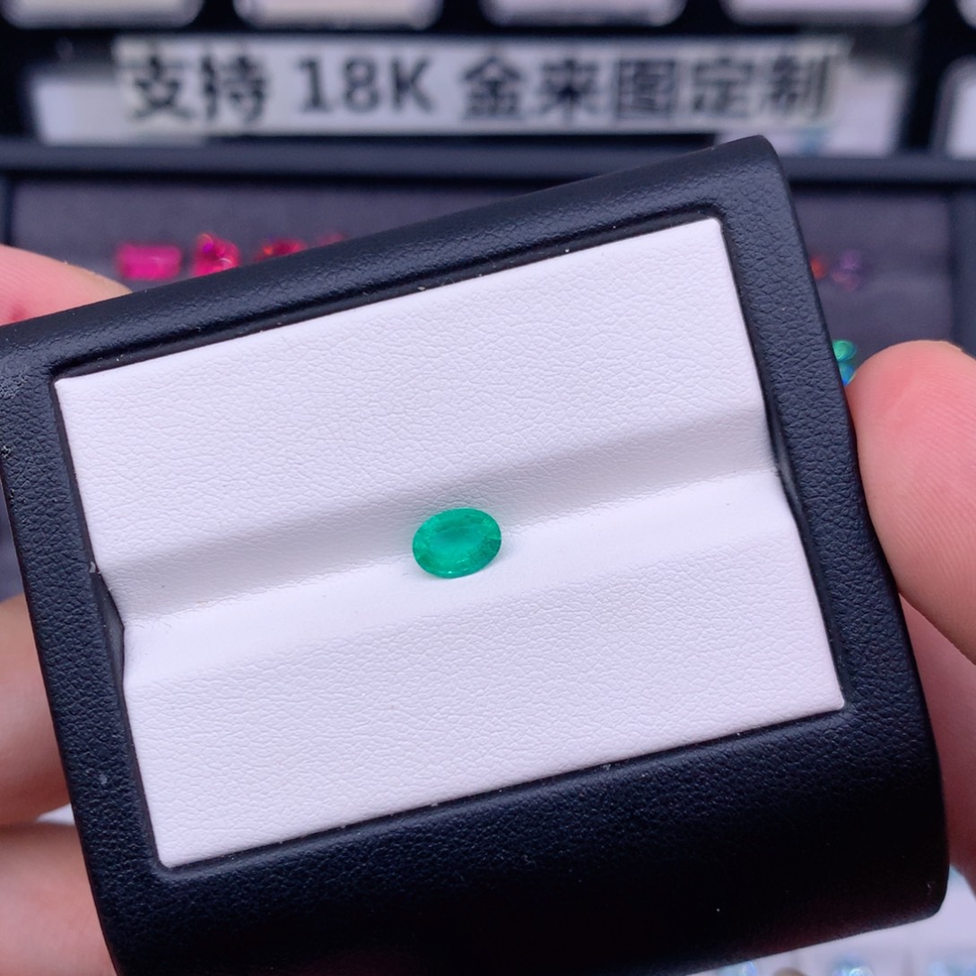 祖母绿裸石0.63克拉