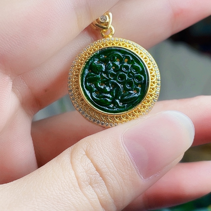 翡翠银S925镶嵌颈饰多样性