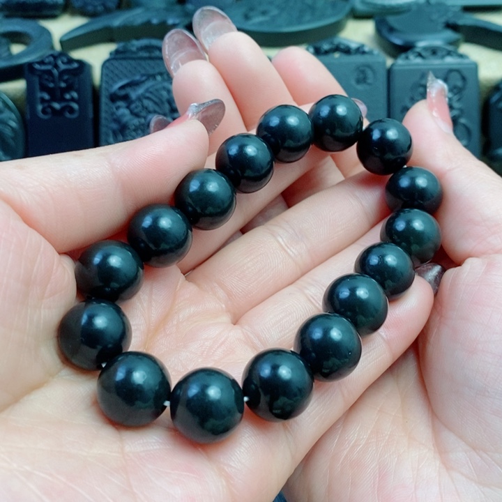 和田玉（青玉）未镶嵌颈饰