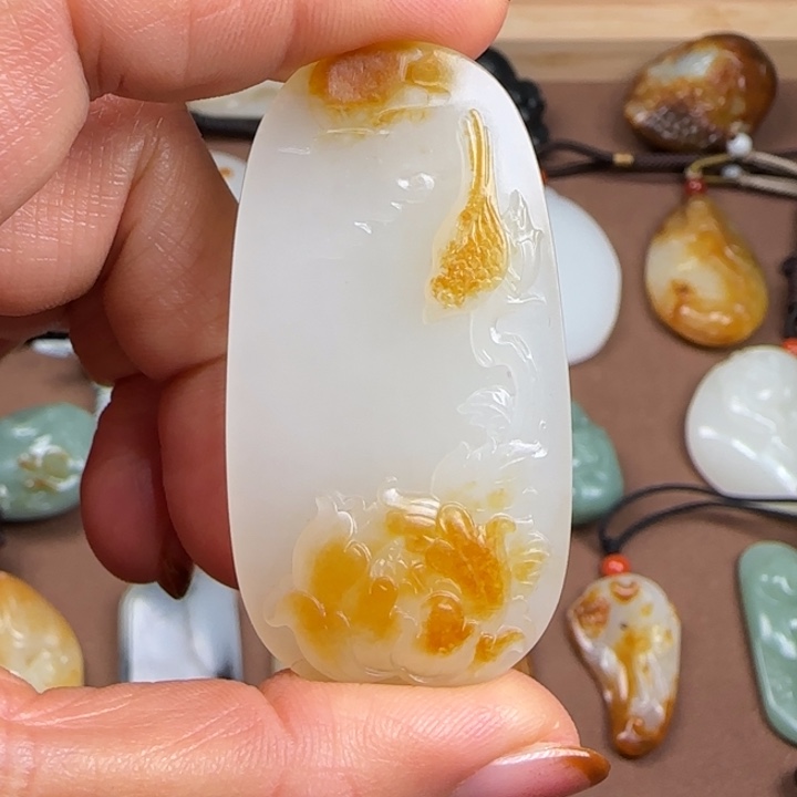 和田玉颈饰未镶嵌鸿***0