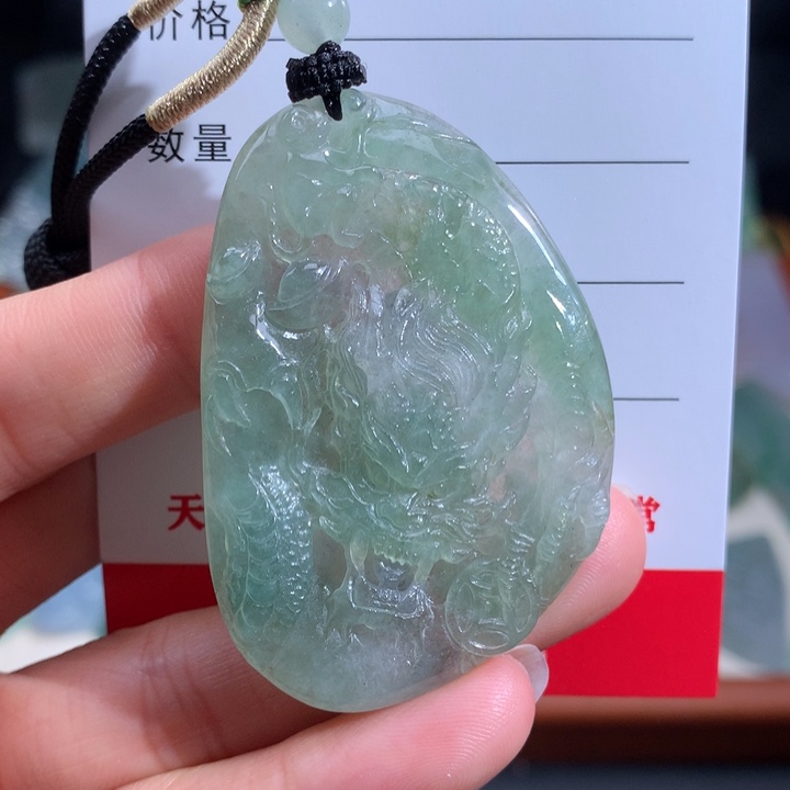 翡翠未镶嵌颈饰精品