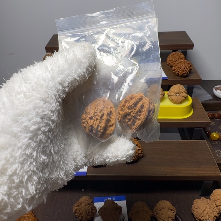 l***k桃核吊坠36加虎头