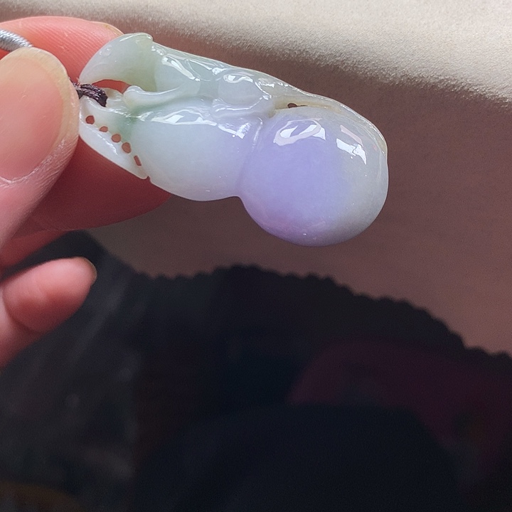 翡翠颈饰未镶嵌吊坠