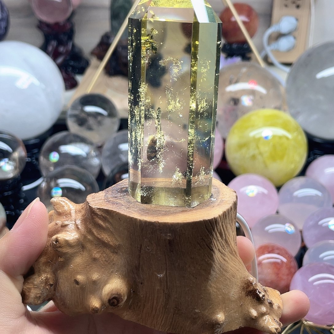 水晶珠宝半成品未镶嵌黄水晶柱高10➕