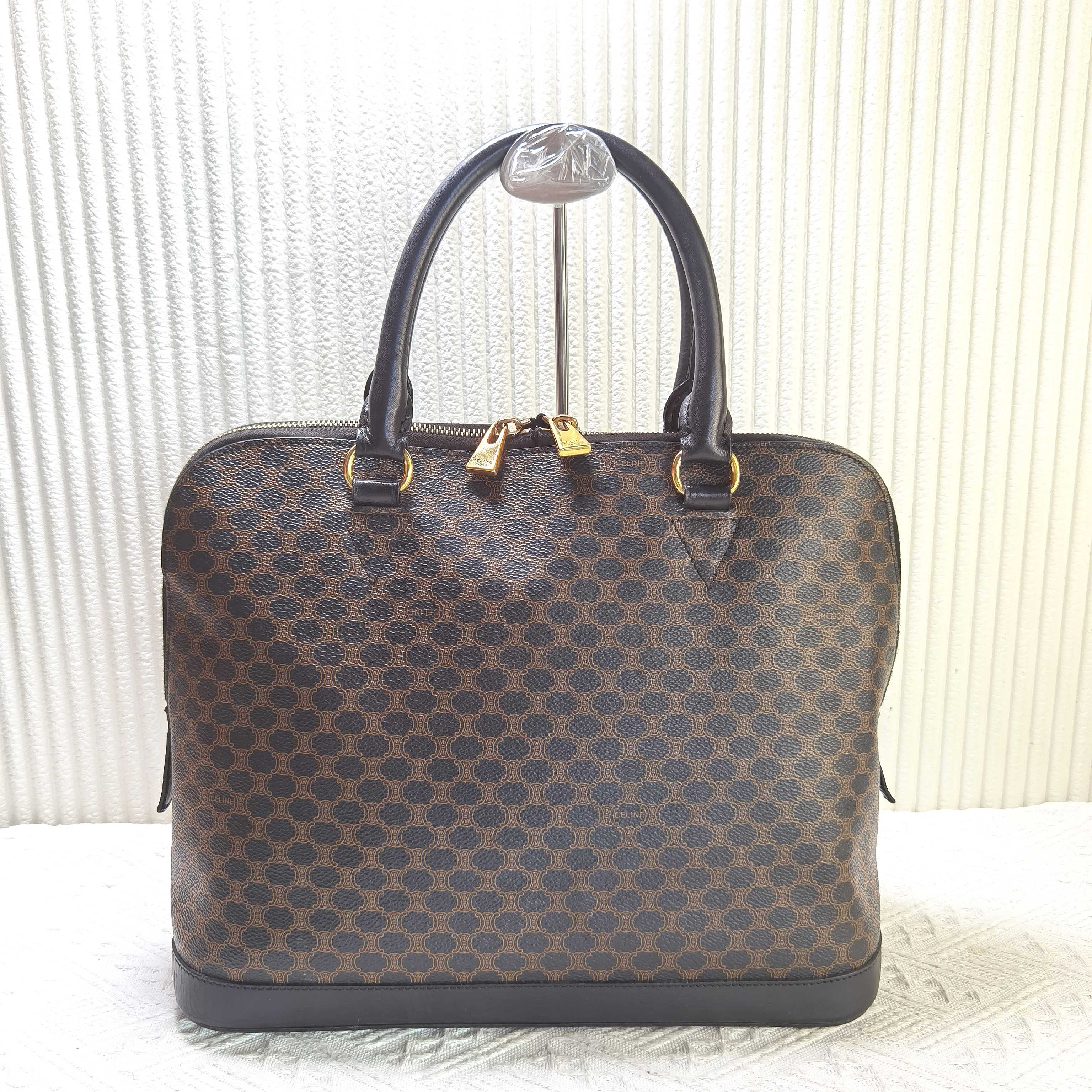 95新 Celine/思琳 Celine赛琳思琳中古贝壳包手提包