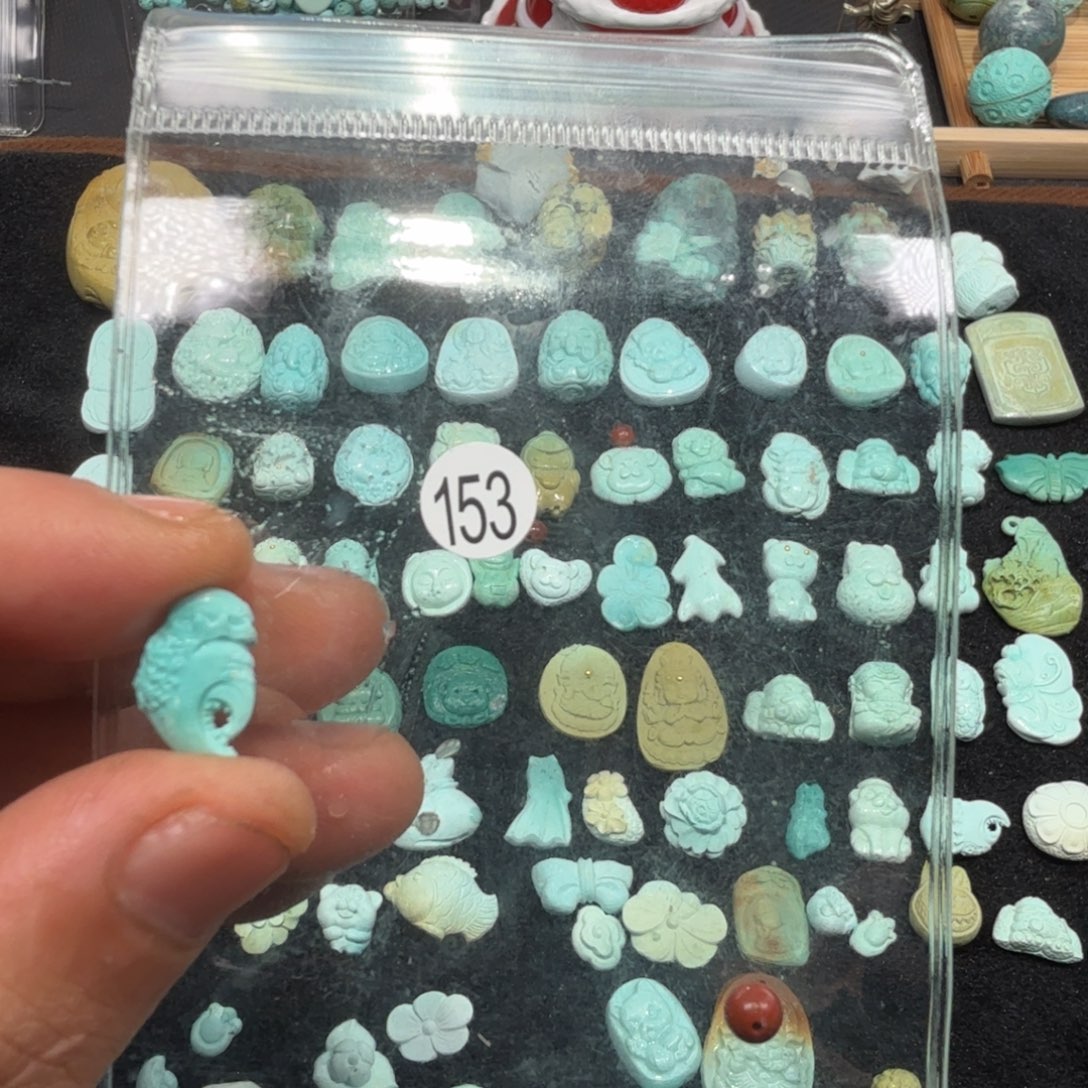 南红玛瑙未镶嵌珠宝奇石
