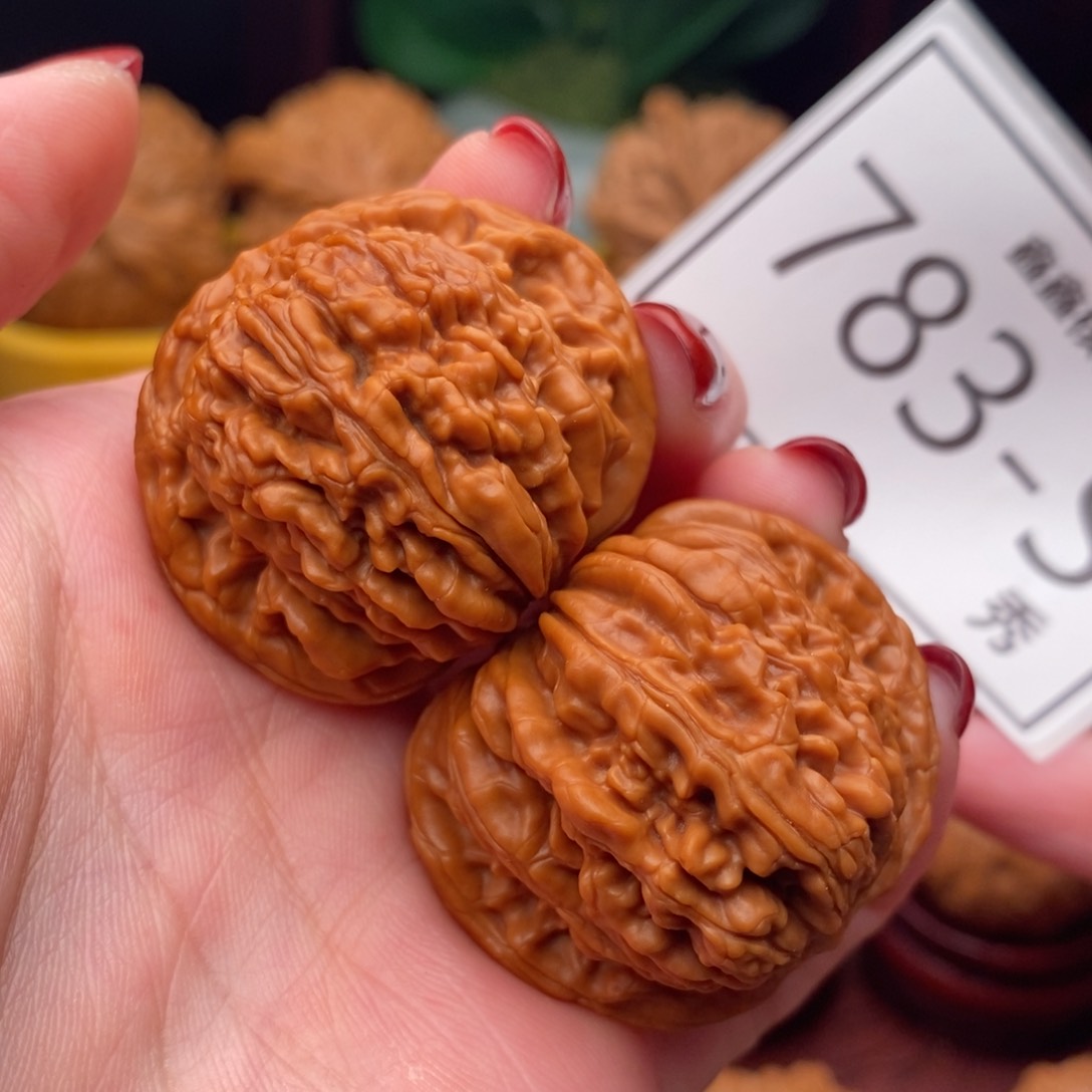 文玩核桃把件汉高楼38