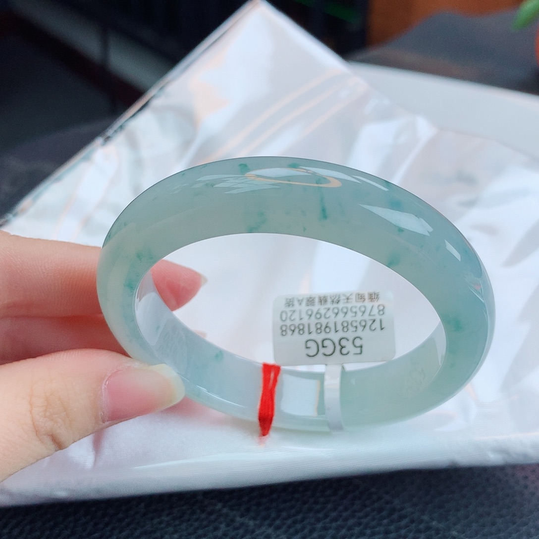 翡翠手镯未镶嵌缅甸天然翡翠A货