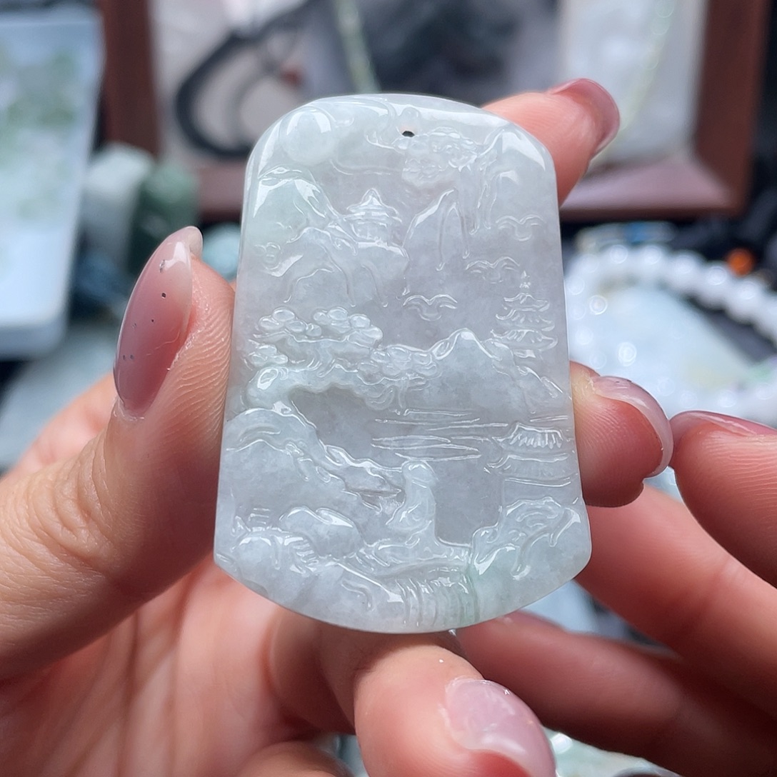 翡翠未镶嵌颈饰翡翠