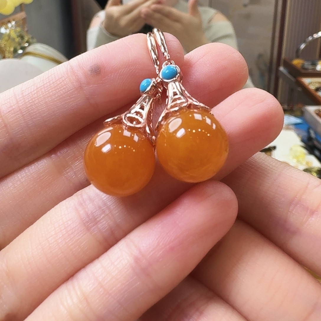 琥珀未镶嵌颈饰耳坠