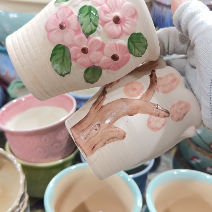 凑9块包邮，有孔，不清楚问客服