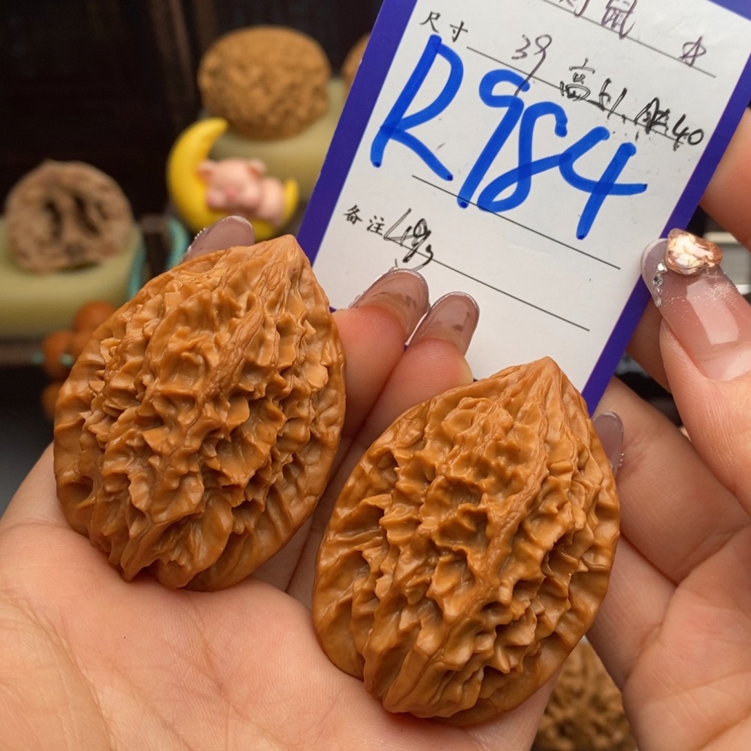 吊坠文玩核桃招财鼠