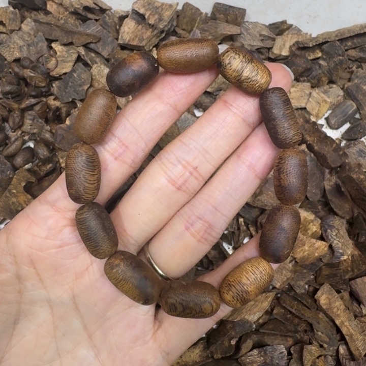 沉香香囊沉香张勺子