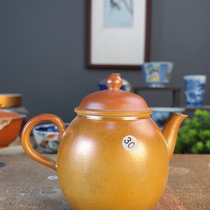 摆件景德镇陶瓷茶杯里