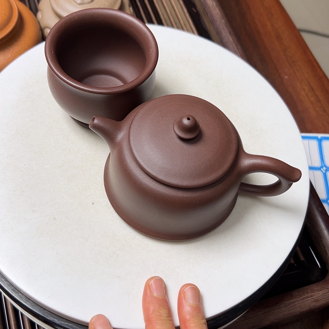 紫泥茶壶紫砂壶等传统