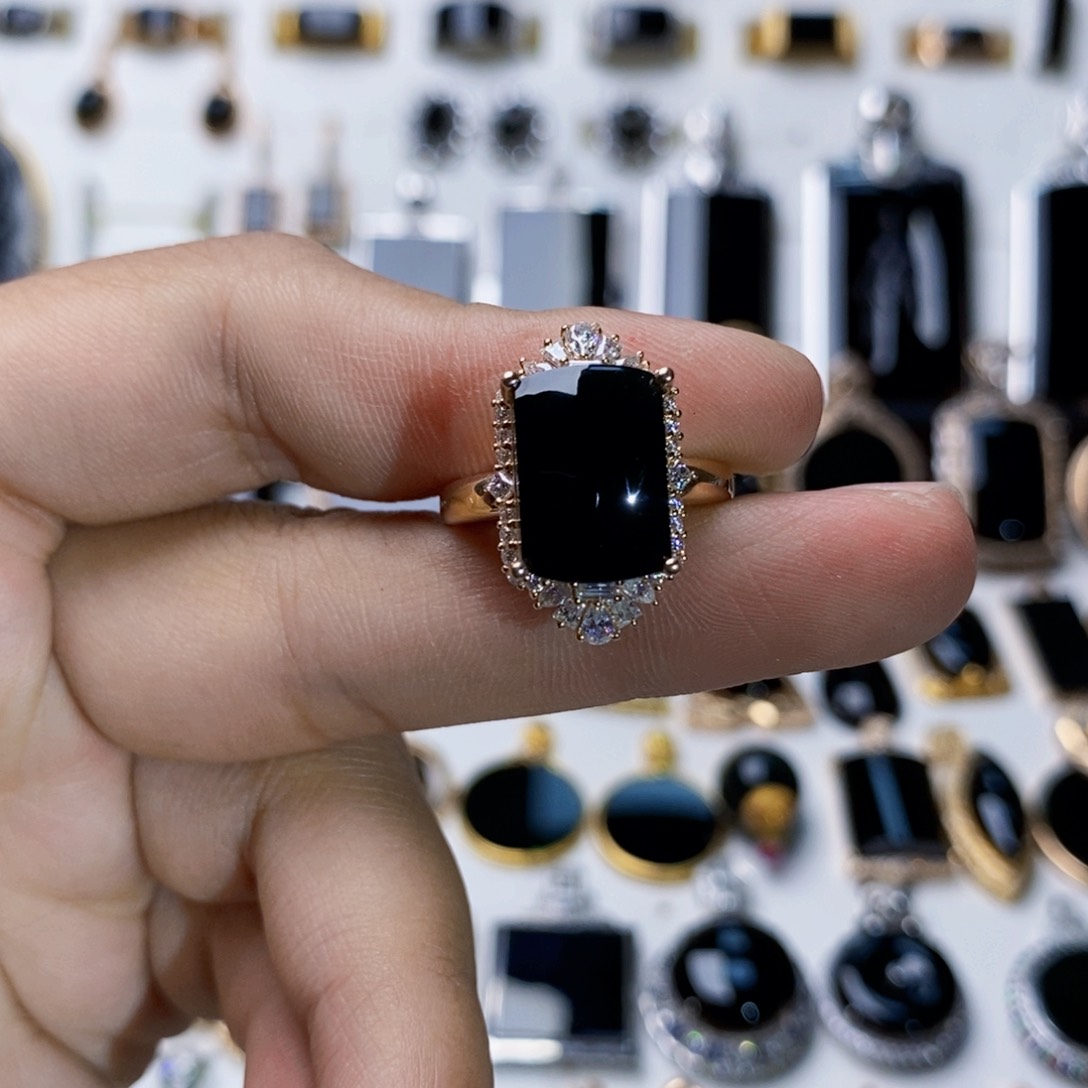 定制翡翠18K金镶嵌墨翠女戒两用款