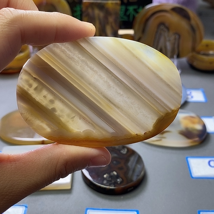 玛瑙/玉髓未镶嵌珠宝半成品86