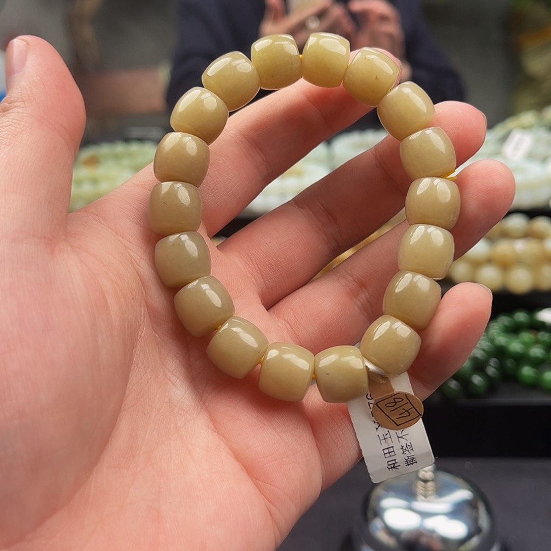 和田玉手串未镶嵌