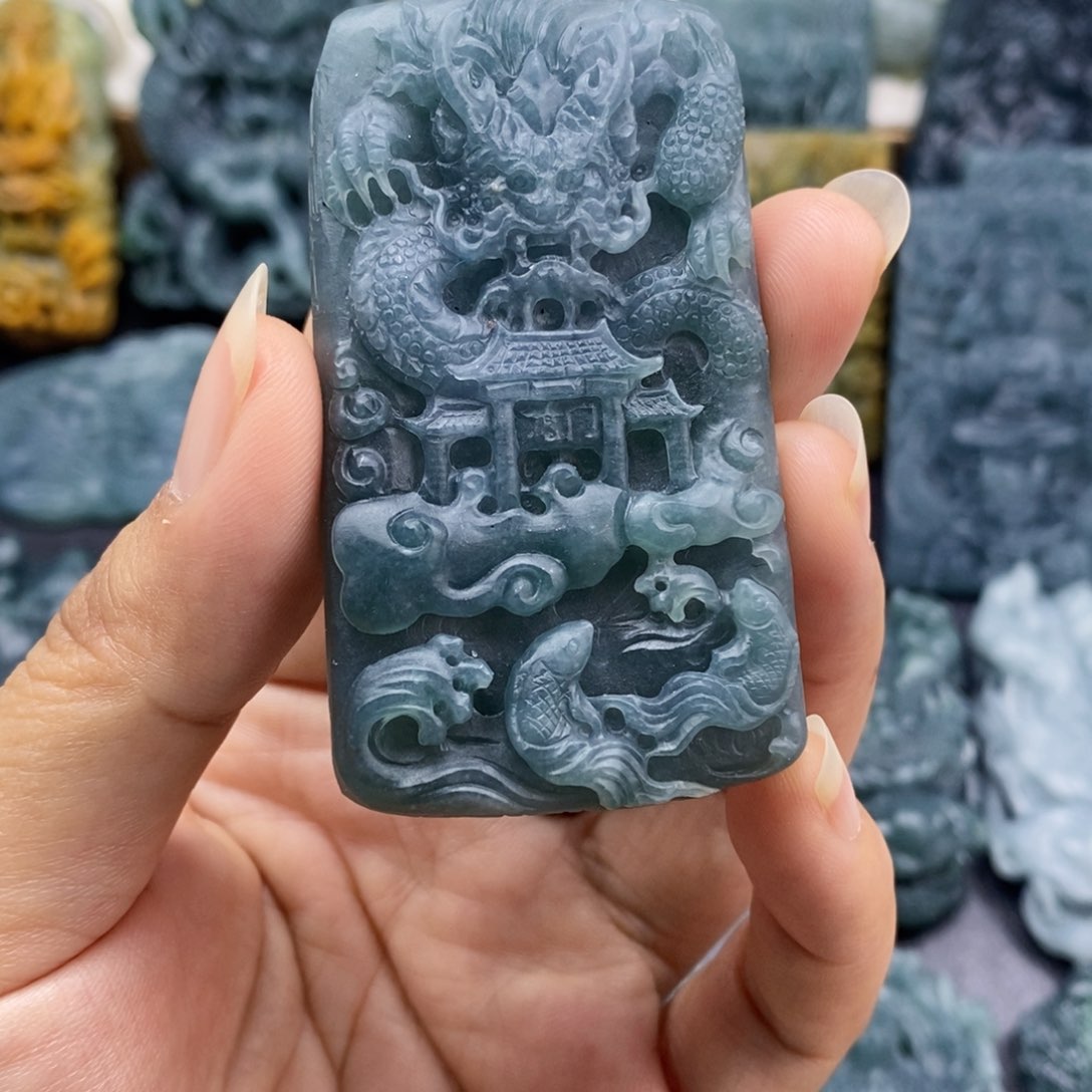 未镶嵌定制翡翠翡翠
